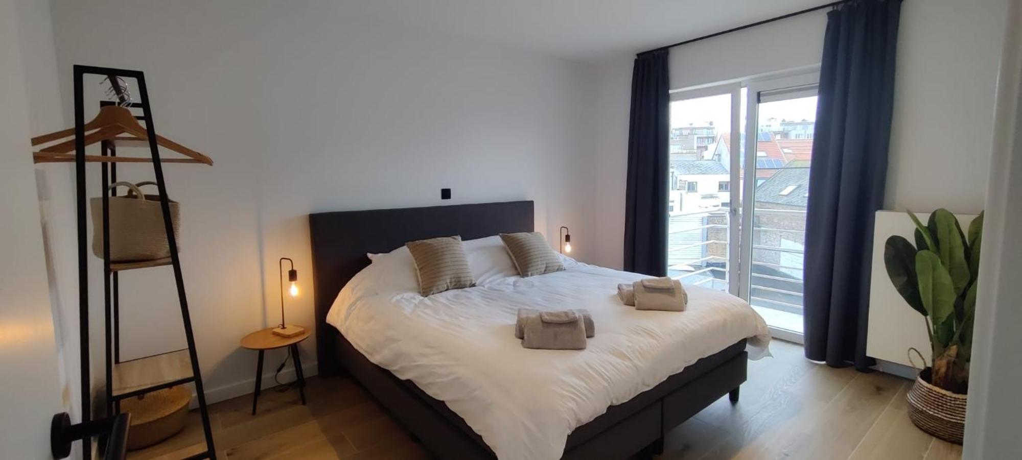 Luxueus, Ruim Appartement Op 350M Van Het Strand Ostende Exterior foto